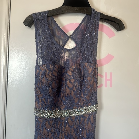 City studio blue sparkling lace gown/dress - Picture 2 of 15